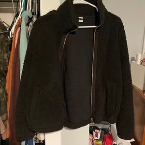 Fuzzy, warm, comfortable black old navy zip up